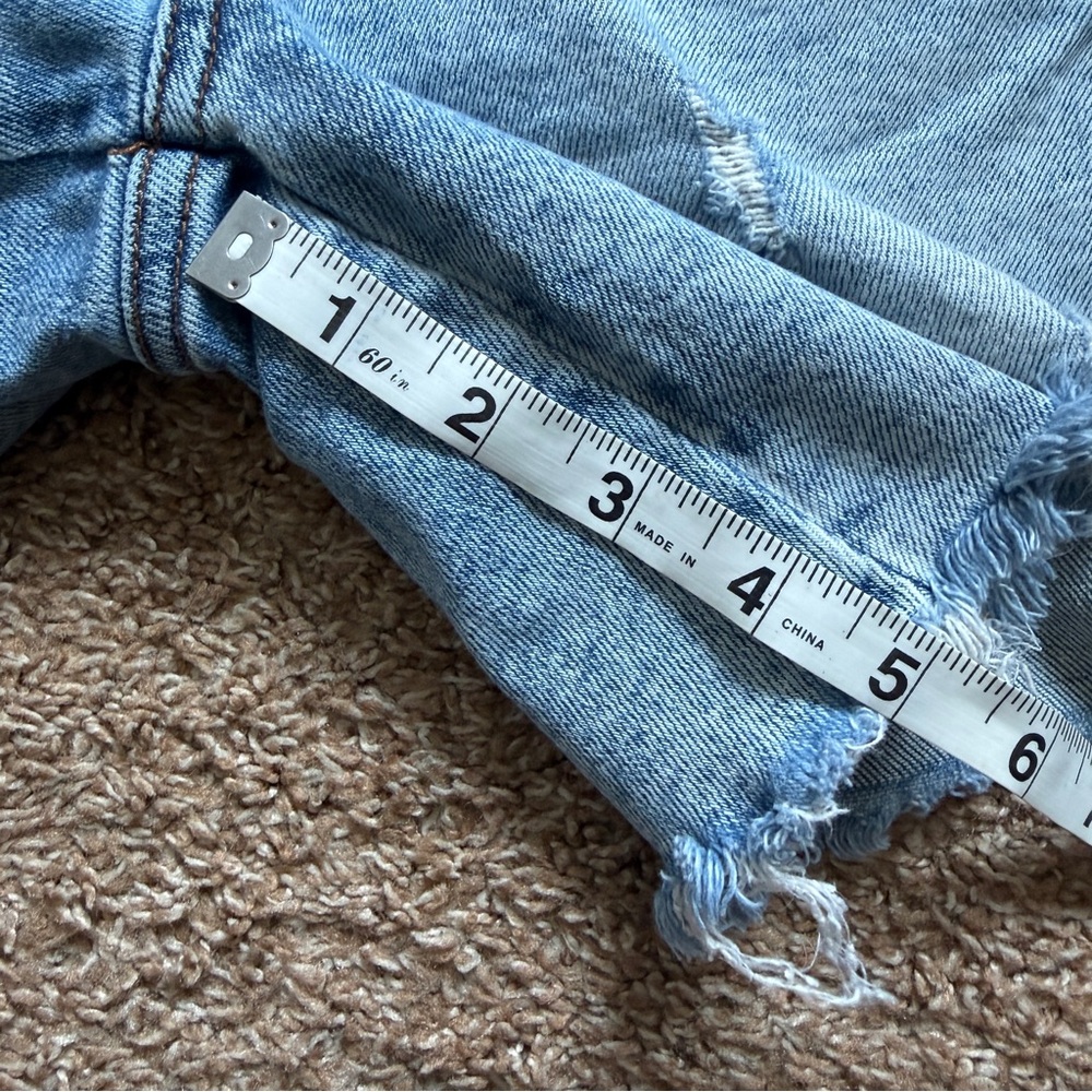 Judy Blue Acid Wash Relaxed Fit Cut Off Shorts - Picture 6 of 6